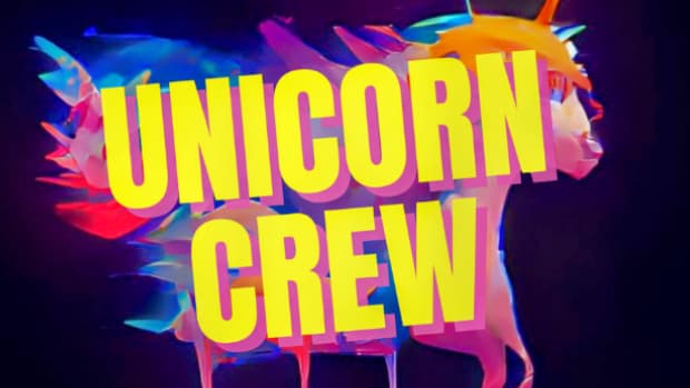 Grafik mit dem Schriftzug "UNICORN CREW" vor bunten Einhorn-Silhouetten.